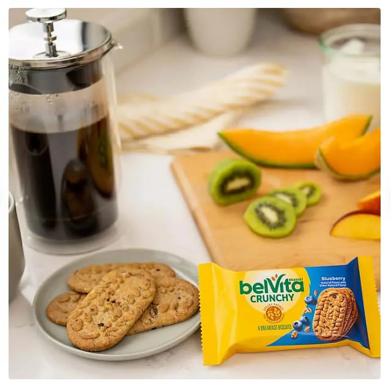 Belvita Crunchy Blueberry Breakfast Biscuits 25 Packs, 4 Biscuits Per Pack — view 6